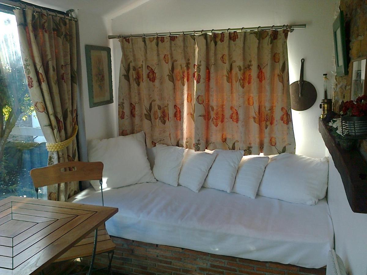 Giverny Cottage Saint-Coulomb Buitenkant foto